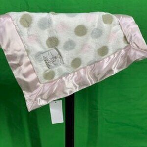 Brand new little giraffe blanket silk border - never used no tag